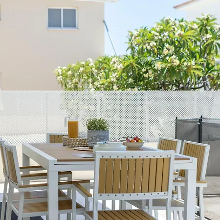 Chrystalla Feriehus Paralimni